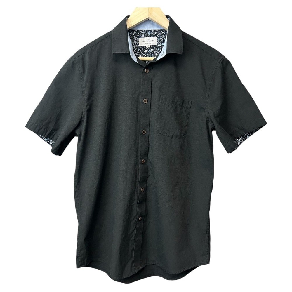 Rue Saint-Patrick Montreal Short Sleeve Button Down Men’s Size Medium